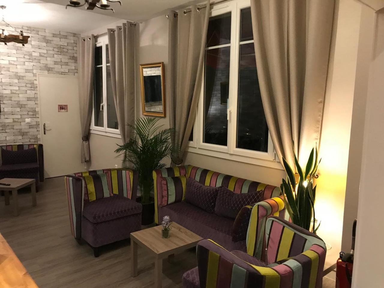 Les Iris Hotel Les Andelys